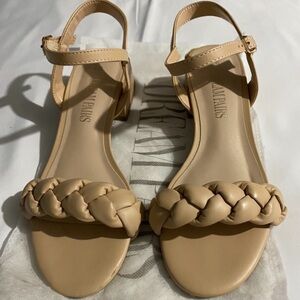 Dream Pairs Braided Open Toe Ankle Strap Low Heel Sandals in Nude